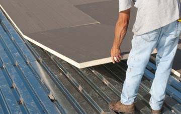 benefits of insulating Runfold flat roofing